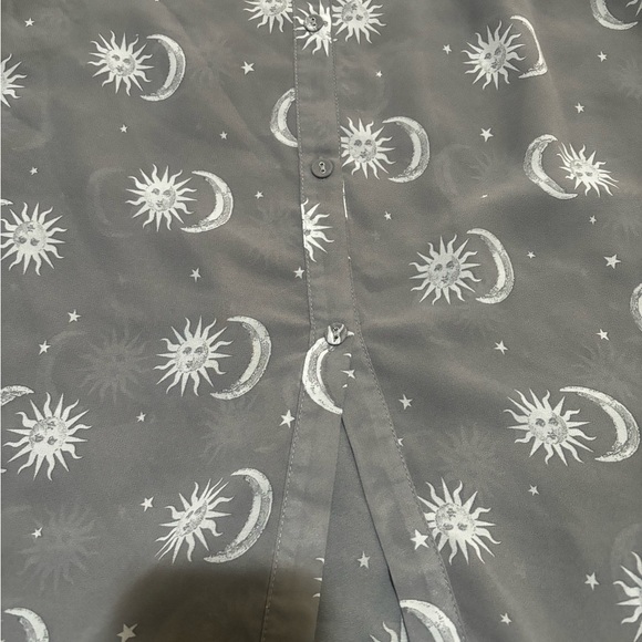 Torrid Gray Celestial Print Blouse - Picture 3 of 4